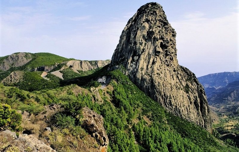 Widok z Mirador de Los Roques (La Gomera, Wyspy Kanaryjskie)
