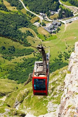 picos de europa - fuente de.jpg