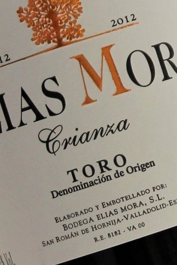 Dojrzewanie wina w beczce - crianza, reserva