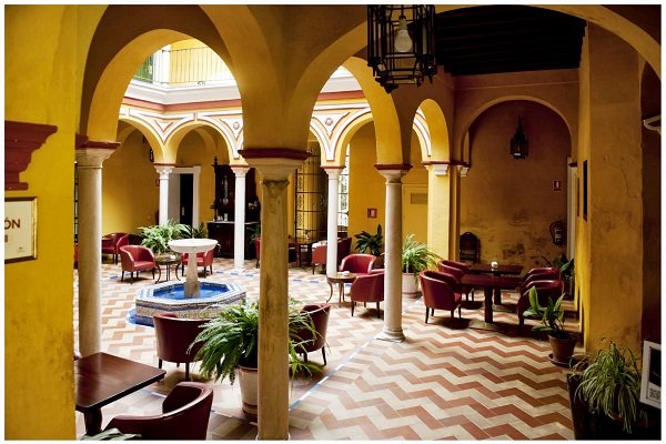 Dzielnica żydowska w Sewilli - patio