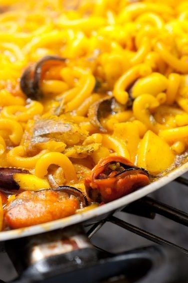 Przepis na fideos z owocami morza