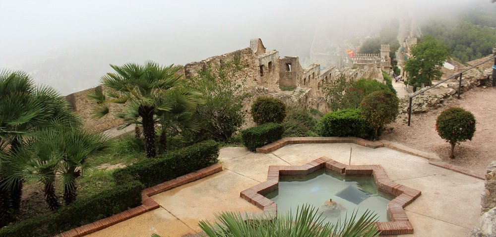 Zamek Castell de Xàtiva niedaleko Walencji